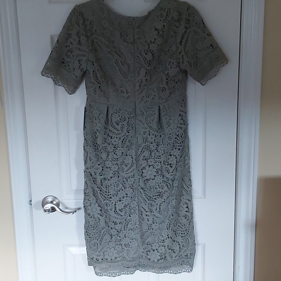 Dress - Picture 2 of 5